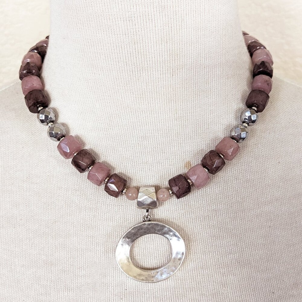 Mauve Purple & Eggplant Purple Agate & Hematite Pendant Statement Necklace